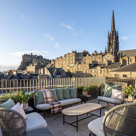 Virgin Hotels Эдинбург Экстерьер фото The Edinburgh Castle view from the rooftop terrace