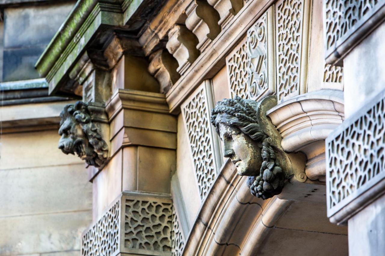 Virgin Hotels Эдинбург Экстерьер фото Detail of the facade