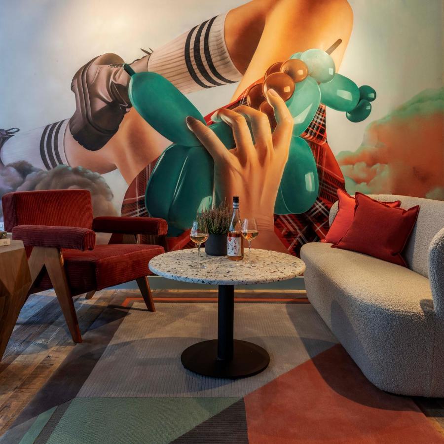 Virgin Hotels Эдинбург Экстерьер фото The interior of the restaurant